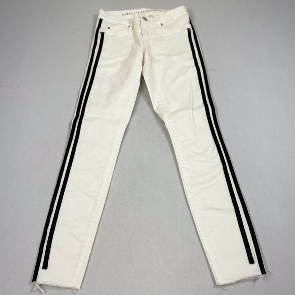 Articles of Society Sarah Active White Jeans Size